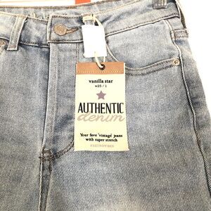 Vanilla Star Womens Size 28 Super Hi Rise Skinny Stretch Denim Barely Boot Jeans